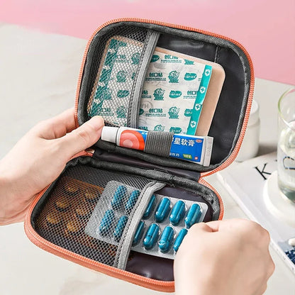 Travel Camping Portable First Aid Kit| Mini Medicine Storage Bag